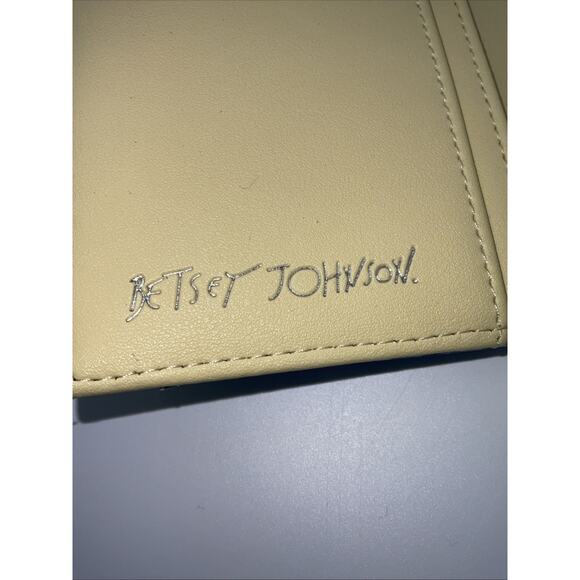 Betsey Johnson XOPIXIE Wristlet Wallet NWT - Picture 7 of 8